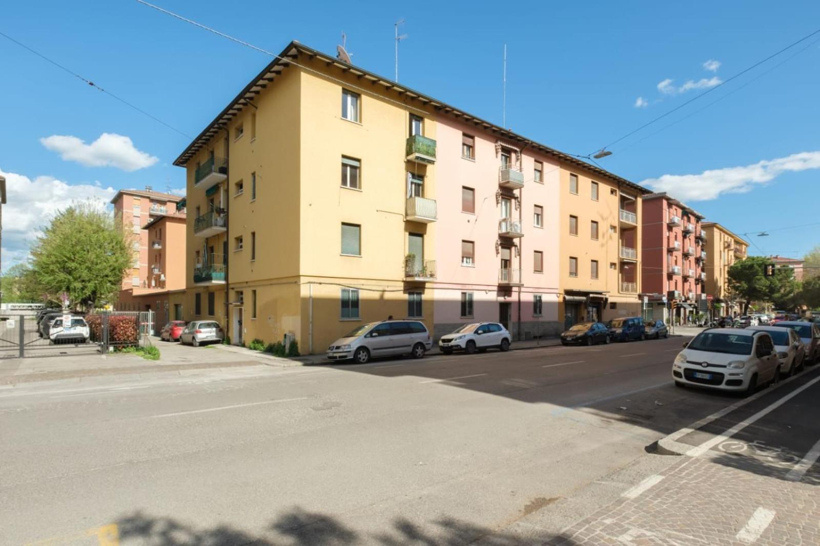 Interno20 Bed and Breakfast Bologna Buitenkant foto